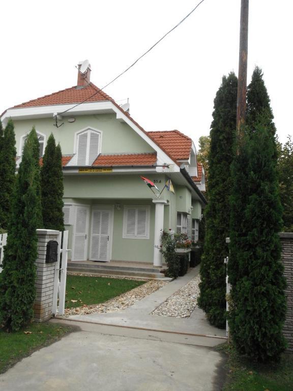 Csokonai Guesthouse Zamárdi Exterior foto